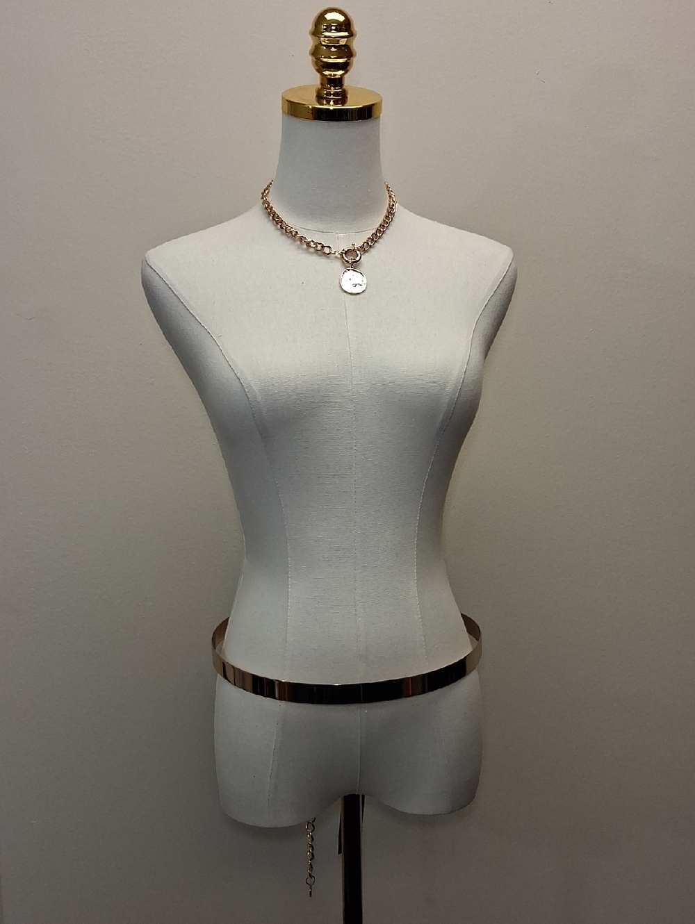 Boohoo Gold Tone Chain Waist Belt Size One Size